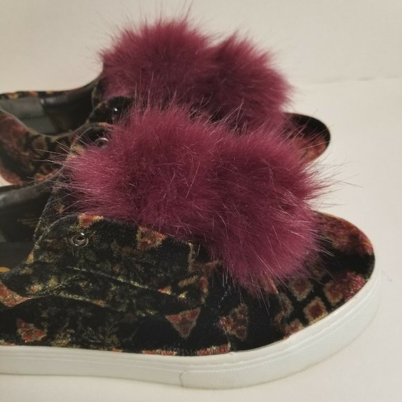 Sam Edelman Leya Velvet Shoes Faux Fur PomPom Slip-On Sneakers size 8.5 Burgundy - Picture 4 of 17